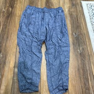 Women’s stretchy jean crop pants!